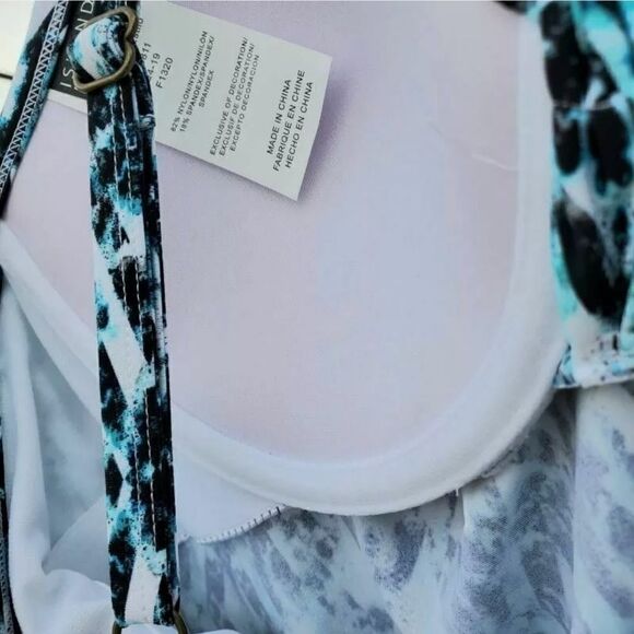 Island Escape Underwire Tankini Size 6 Swim Top - Picture 4 of 9